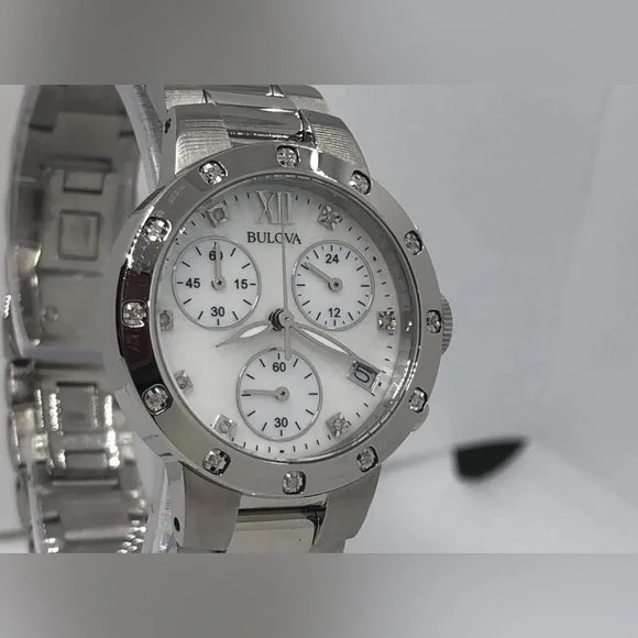 ♥️ BULOVA DIAMOND WATCH Silver Tone Mother of Pearl Face
